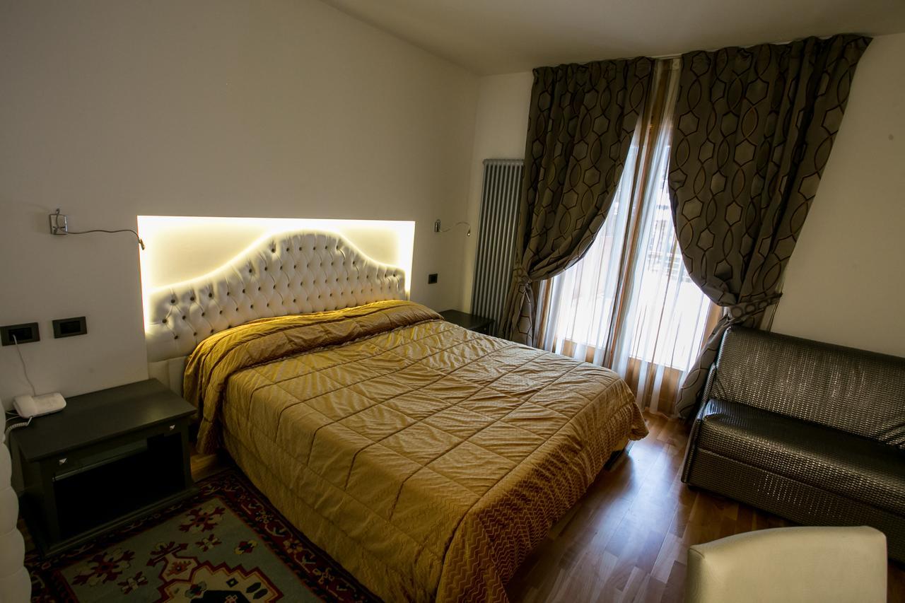 Design Oberosler Hotel Madonna di Campiglio Bagian luar foto