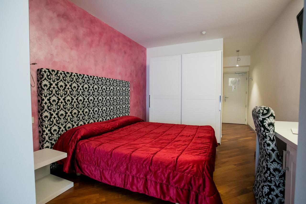 Design Oberosler Hotel Madonna di Campiglio Bagian luar foto