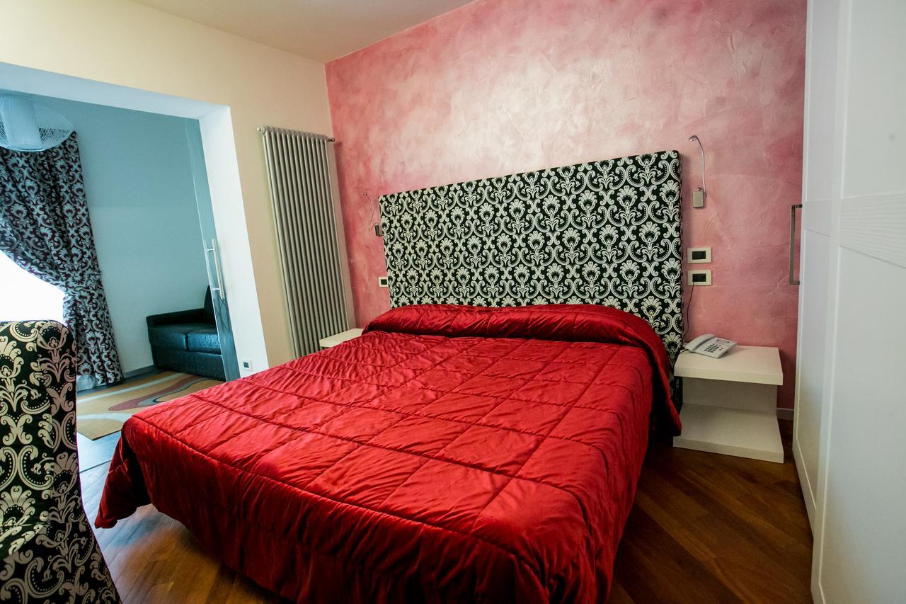 Design Oberosler Hotel Madonna di Campiglio Bagian luar foto
