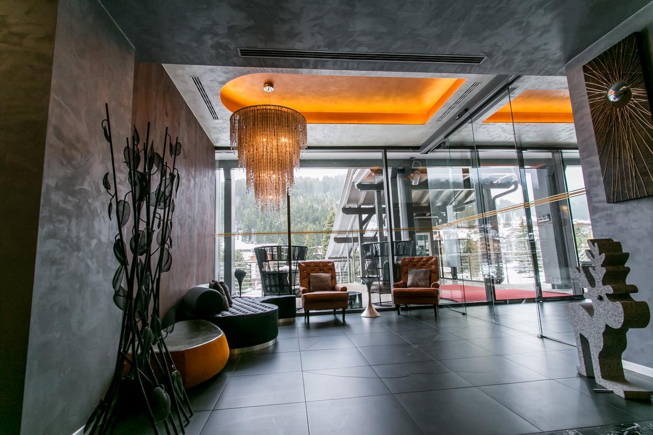 Design Oberosler Hotel Madonna di Campiglio Bagian luar foto